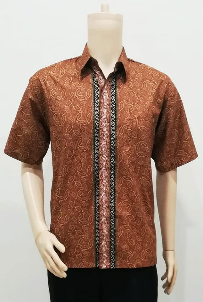  Model  Kemeja  Batik Pria  Lengan  Pendek  Daun Kecil Batik 
