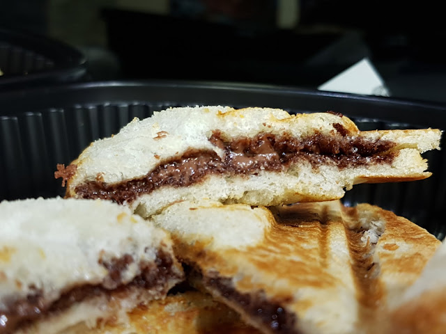 food blogger dubai wrapchic indian mexican nutella sandwich