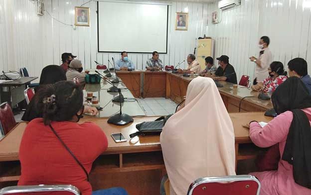 Penghuni Rusunawa Purus Mengadu ke DPRD Padang
