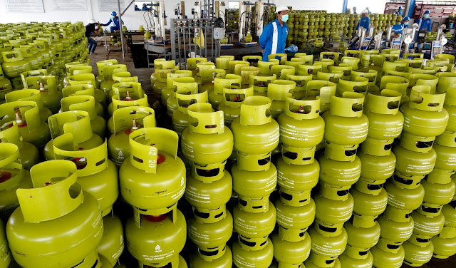 HET Elpiji 3 Kg Ditetapkan Rp12.750, Namun di Daerah Bisa Rp20 Ribu HET Elpiji 3 Kg Ditetapkan Rp12.750, Namun di Daerah Bisa Rp20 Ribu