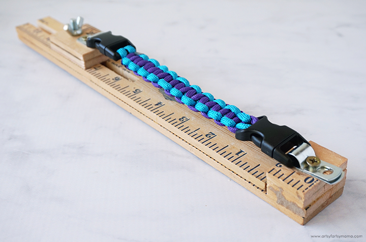 DIY Yardstick Paracord Jig