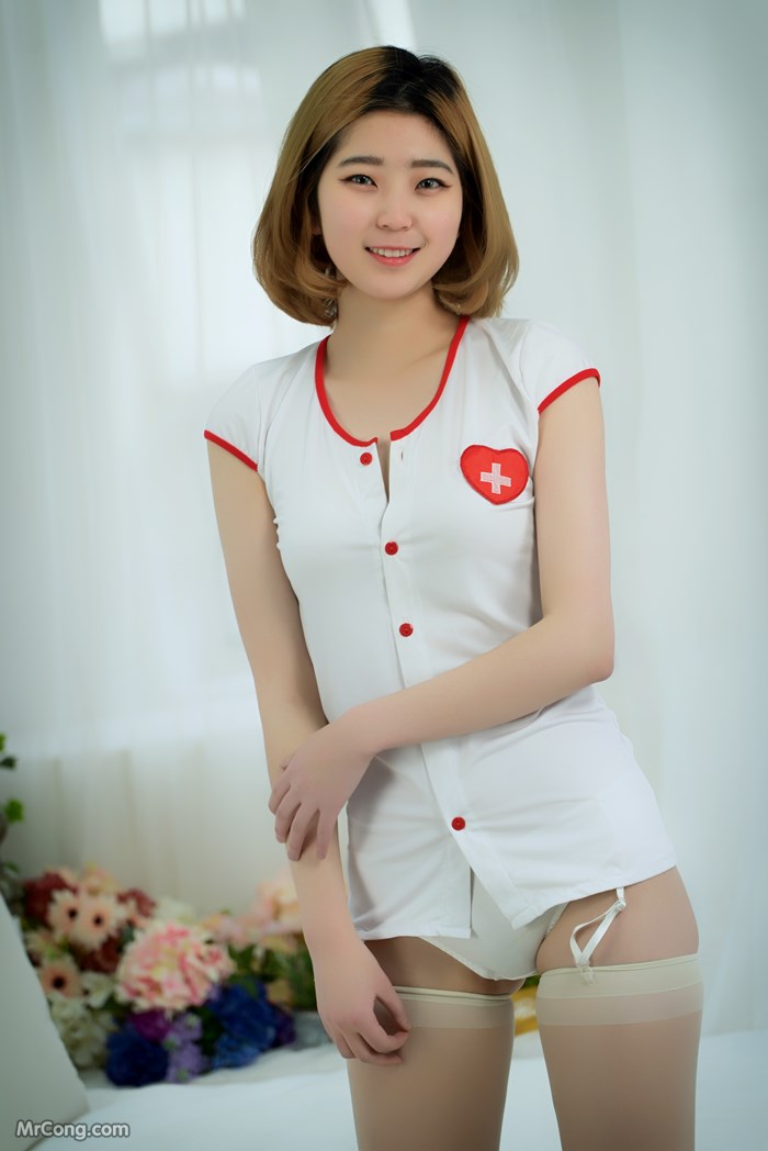 Ye Na hot beauty in nurse-style lingerie (9 photos) photo 1-2