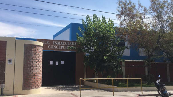 Colegio INMACULADA CONCEPCIN - Jos Luis Bustamante y Rivero/Ciudad Satlite