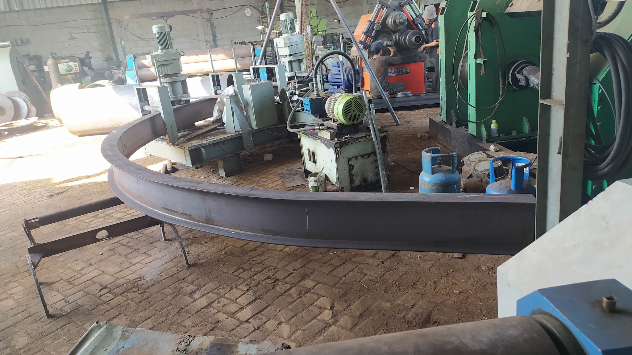 Jasa Roll Pipa Banding PipaUkuran Besar Murah Di Surabaya