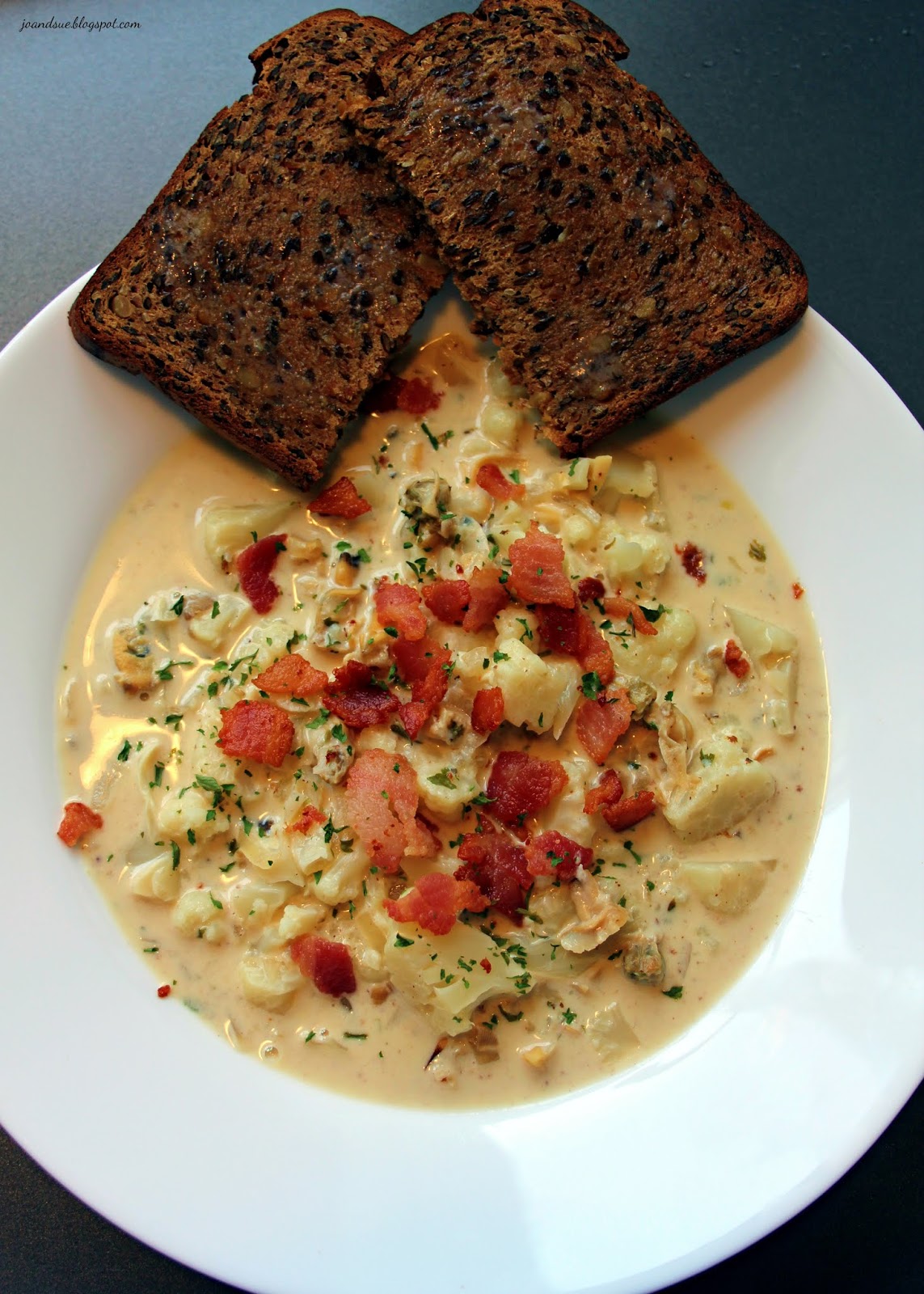 Jo and Sue Keto Bacon Clam Chowder