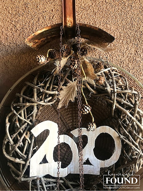 rusty, metal, junk, junking, diy decor, home decor, thrifted, repurposed, upcycled, salvaged, junk wreath, 2020, new year decor