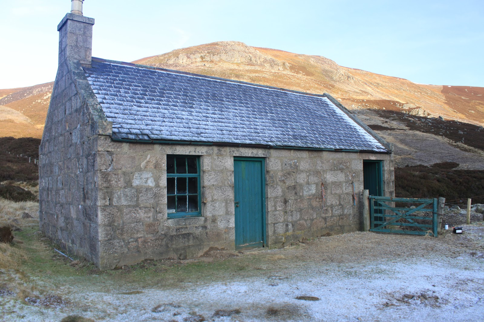 Walking in the North East of Scotland: Glen Esk to the Stables of Lee
