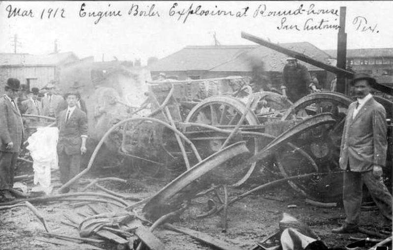 24 Bizarre Vintage Photos of Steam Engines After a Boiler Explosion