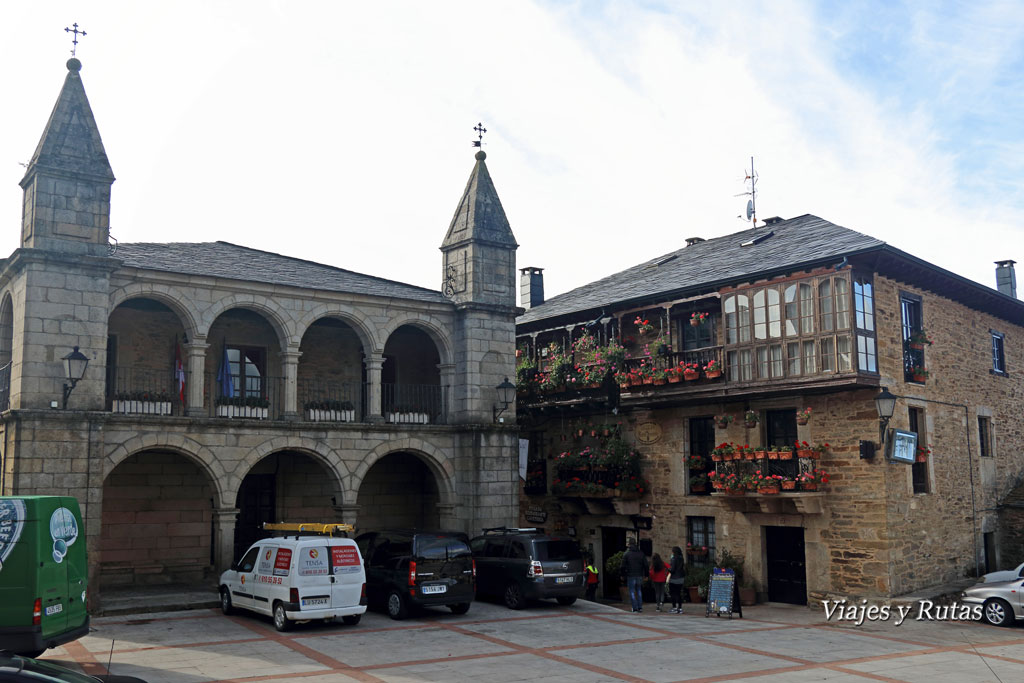 Ayuntamiento en la Plaza Mayor de Puebla de Sanabria, Zamora