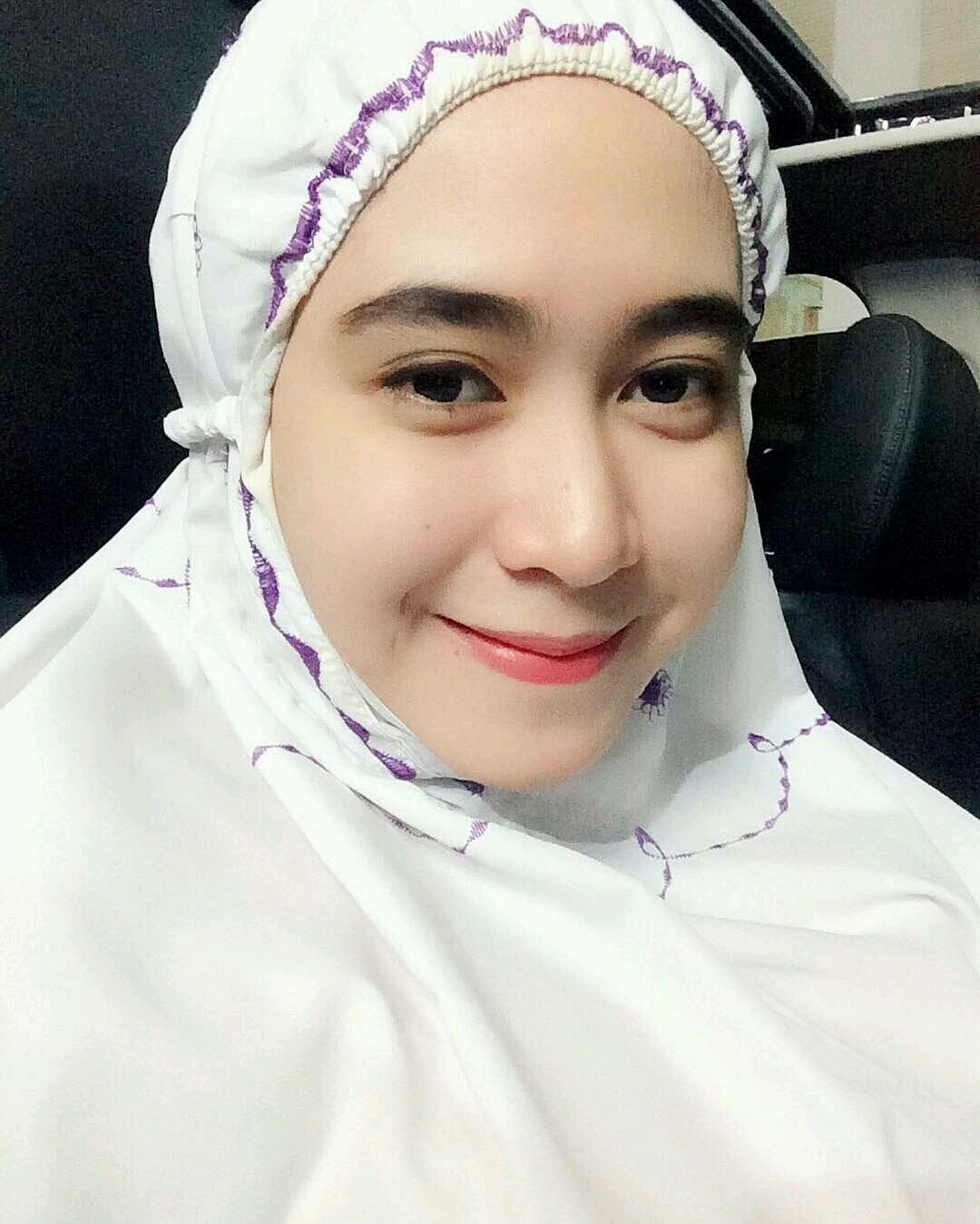 Foto gadis berjilbab cantik terbaru - CantikaMagz