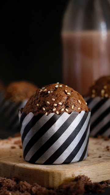 Free chocolate muffin wallpaper, dessert, food