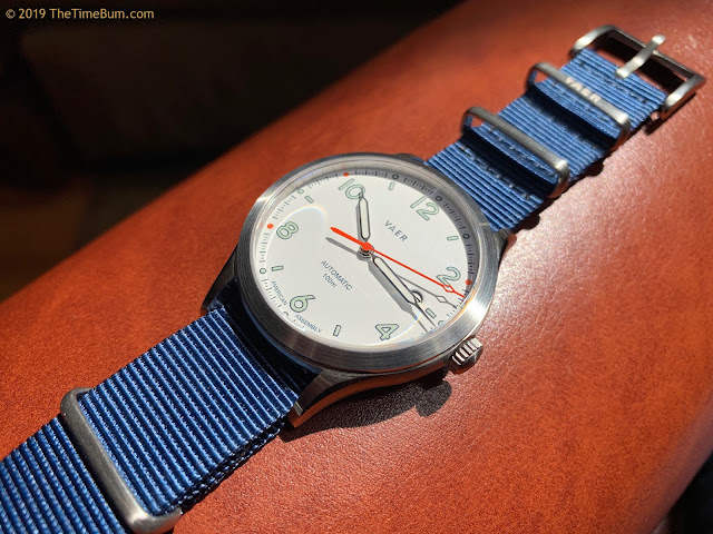 Vaer Automatic White Design blue NATO