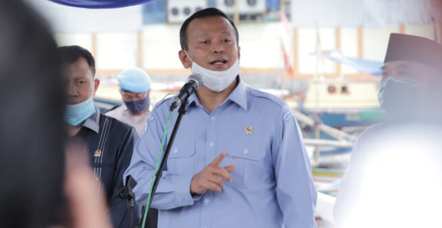 Menteri Edhy Sebut Pencabutan Larangan Cantrang Bisa Perluas Lapangan Kerja Menteri Edhy Sebut Pencabutan Larangan Cantrang Bisa Perluas Lapangan Kerja