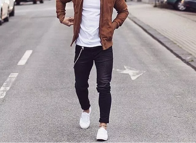 Men Style Outfits Ideas With White Sneakers