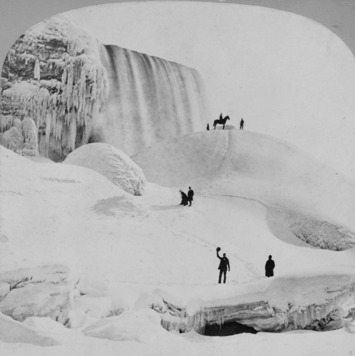 frozen Niagara Falls old photos