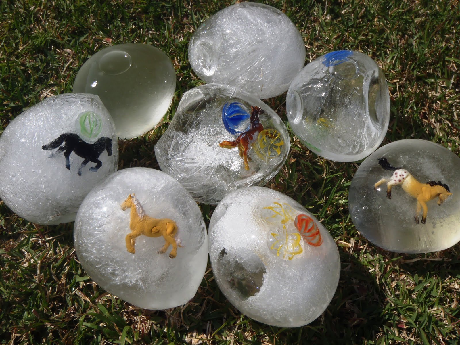 Ice toy excavation