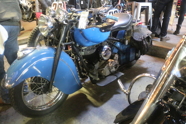 the one moto show number 9 custom build motorcycle