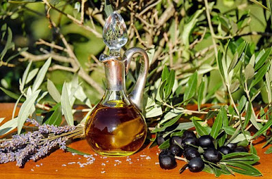 minyak zaitun,manfaat minyak zaitun,olive oil
