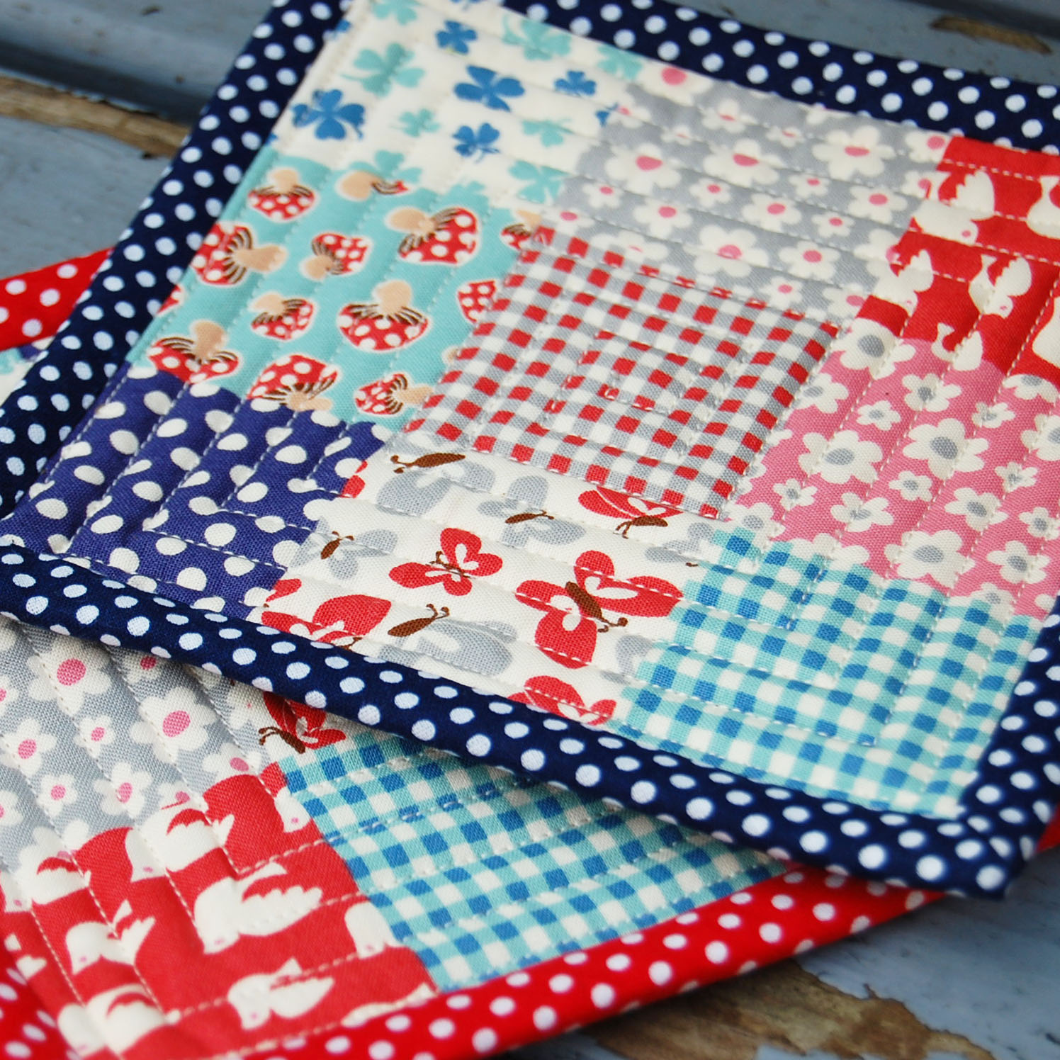BLONDE DESIGN MAKE HOTPOT MATS blonde-design-make-hotpot-mats