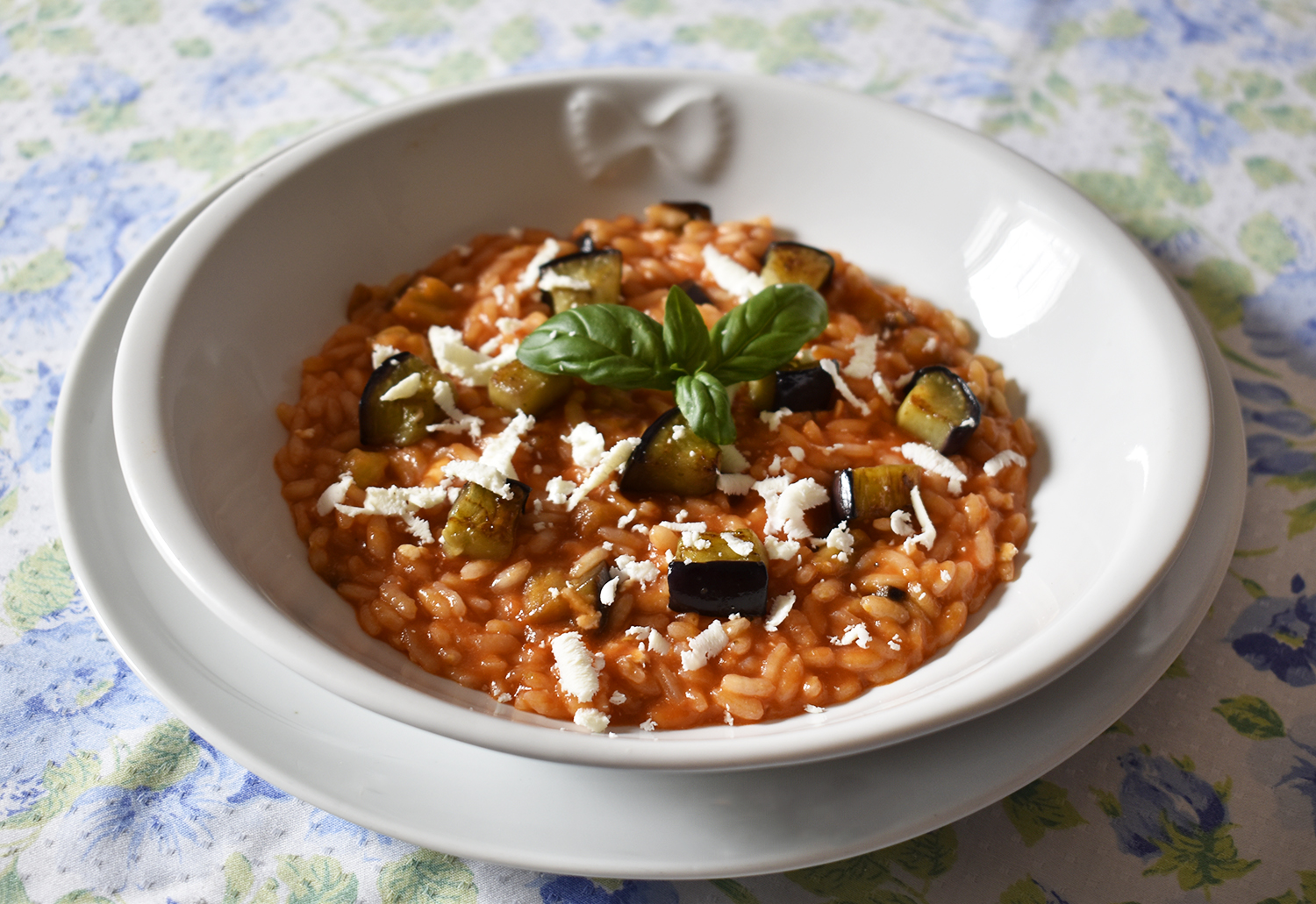 insalata mista RISOTTO ALLA NORMA FRA CATANIA E MILANO