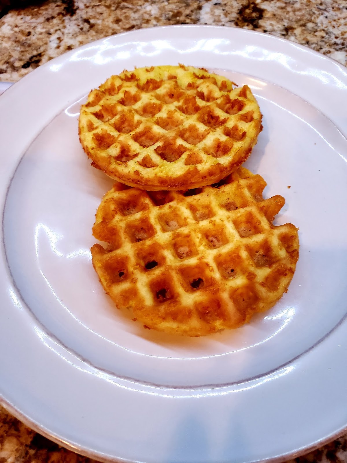 Chaffles Mini Keto Waffles and Dash Mini Waffle Maker Review