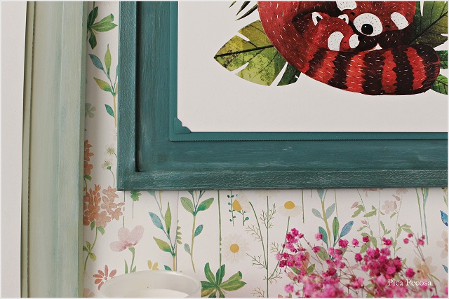 cuadro-reciclado-sin-cristal-colgar-lamina-diy