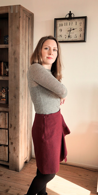 cool britannia. new post.burda patterns.skirt.handmade.homemade.dressmaking.creative.creative living.sewing.stitched.flounce skirt.ruffle.wool.winter style.dark red.me made.make nine.