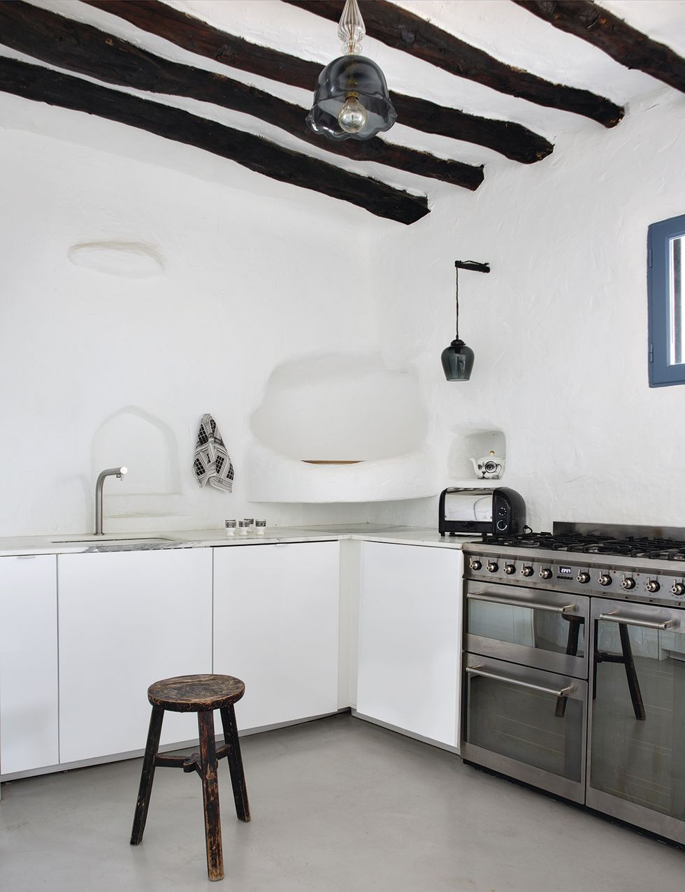 ����� ���� ����� cocina-vigas-negras-