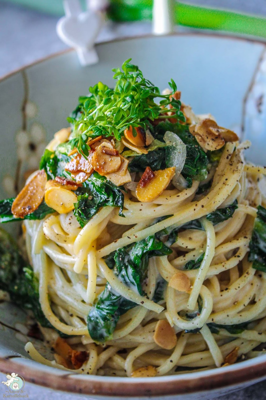 Amor&amp;Kartoffelsack: Spaghetti mit Endivien und Taleggiokäse