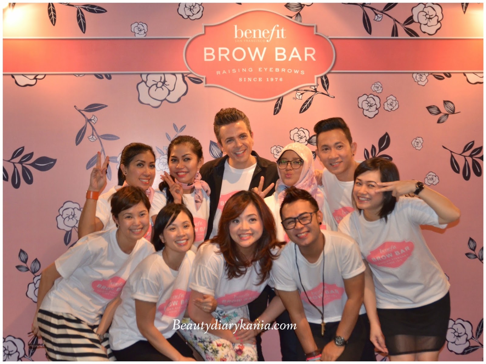 Situs Resmi Benefit Cosmetics