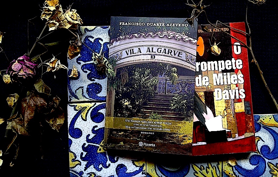 Com Livros Vila Algarve, de Francisco Duarte Azevedo