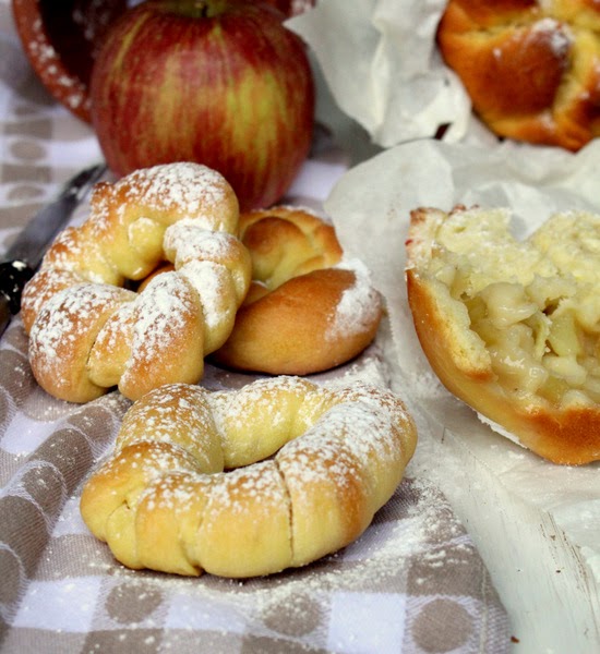 pan brioche con lievito madre, facilissimo, per principianti come me. 