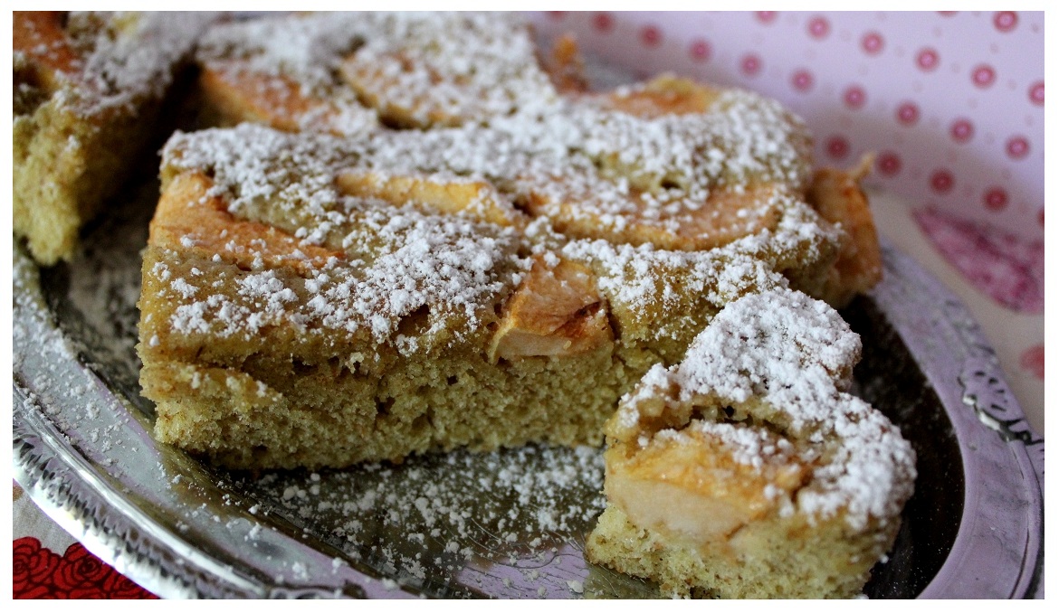 Susi&amp;#39;s Bakery: Spelt Apple Cake // Dinkelvollkorn-Apfel-Blechkuchen