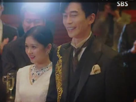 The Last Empress Runtuhnya Sebuah Monarki