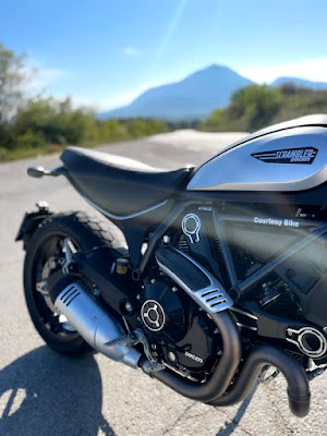 Test Ride Ducati Scrambler Icon Dark MY 2021