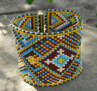 схемы плетения браслетов из бисера легкие