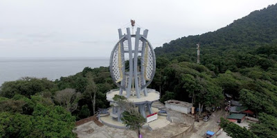 mengunjungi-tugu-kilometer-nol-indonesia-di-kota-sabang Kota Sabang, Syurganya Ujung Barat Indonesia