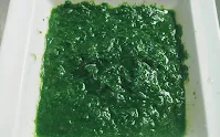 Spinach ( palak) paste or puree for Palak Paneer recipe