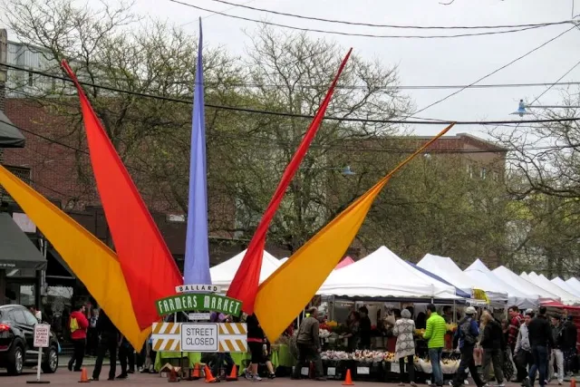 Seattle in a day: Ballard Farmers Market