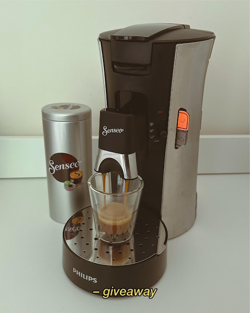 Спечелете кафемашина Senseo Select Deep Black CSA230/61