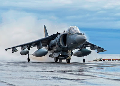 Harrier Av-8b