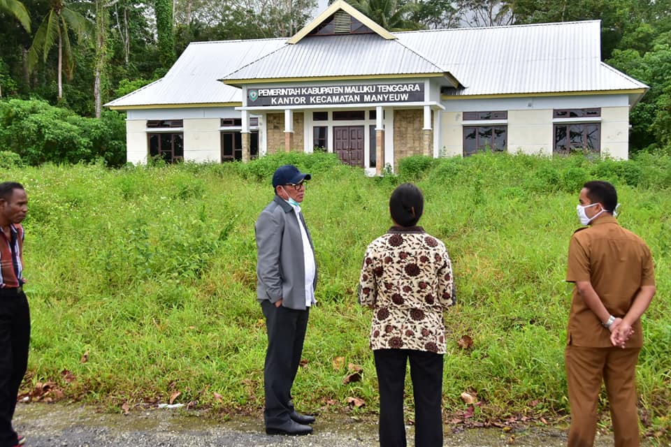 Thaher%2BHanubun%2Bdan%2BRombongan%2BTin