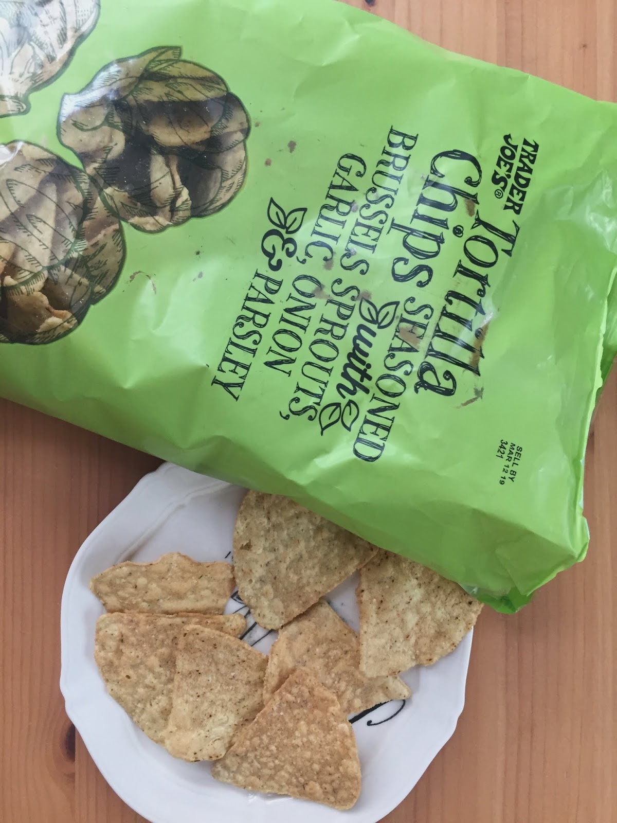 Trader Joe's Tortilla Chips Seasoned with Brussels Sprouts, Garlic