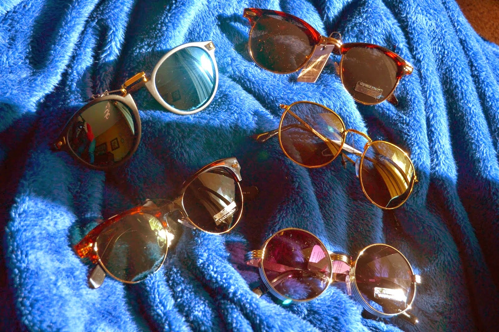 http://www.syriouslyinfashion.com/2015/02/zerouv-sunglasses-fashion-blogger-syrious-roberto.html
