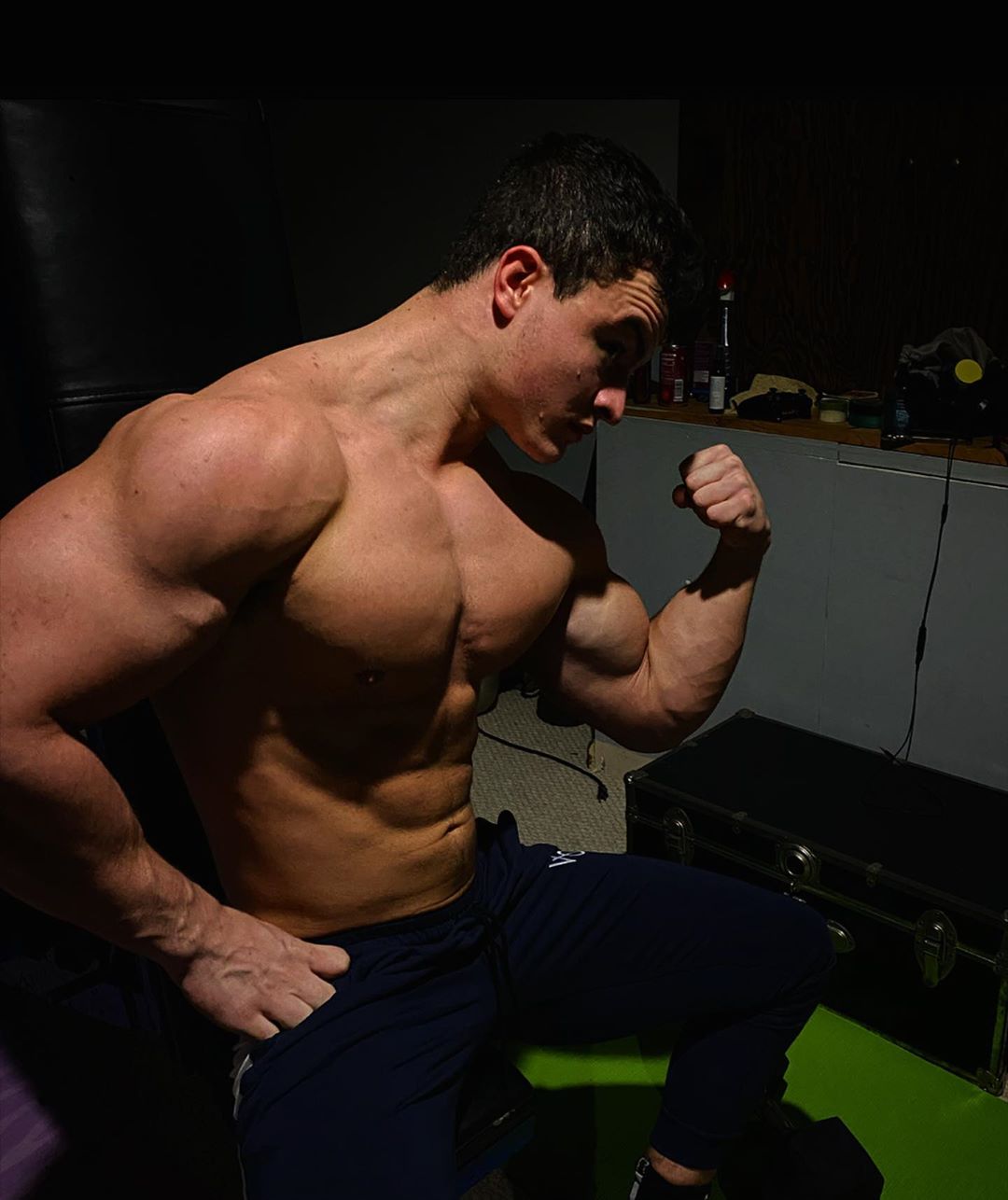 sexy-fit-muscular-shirtless-bro-flexing-biceps