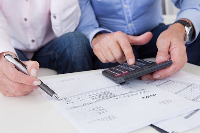 Why You Need Professional Assistance For Handling Finances