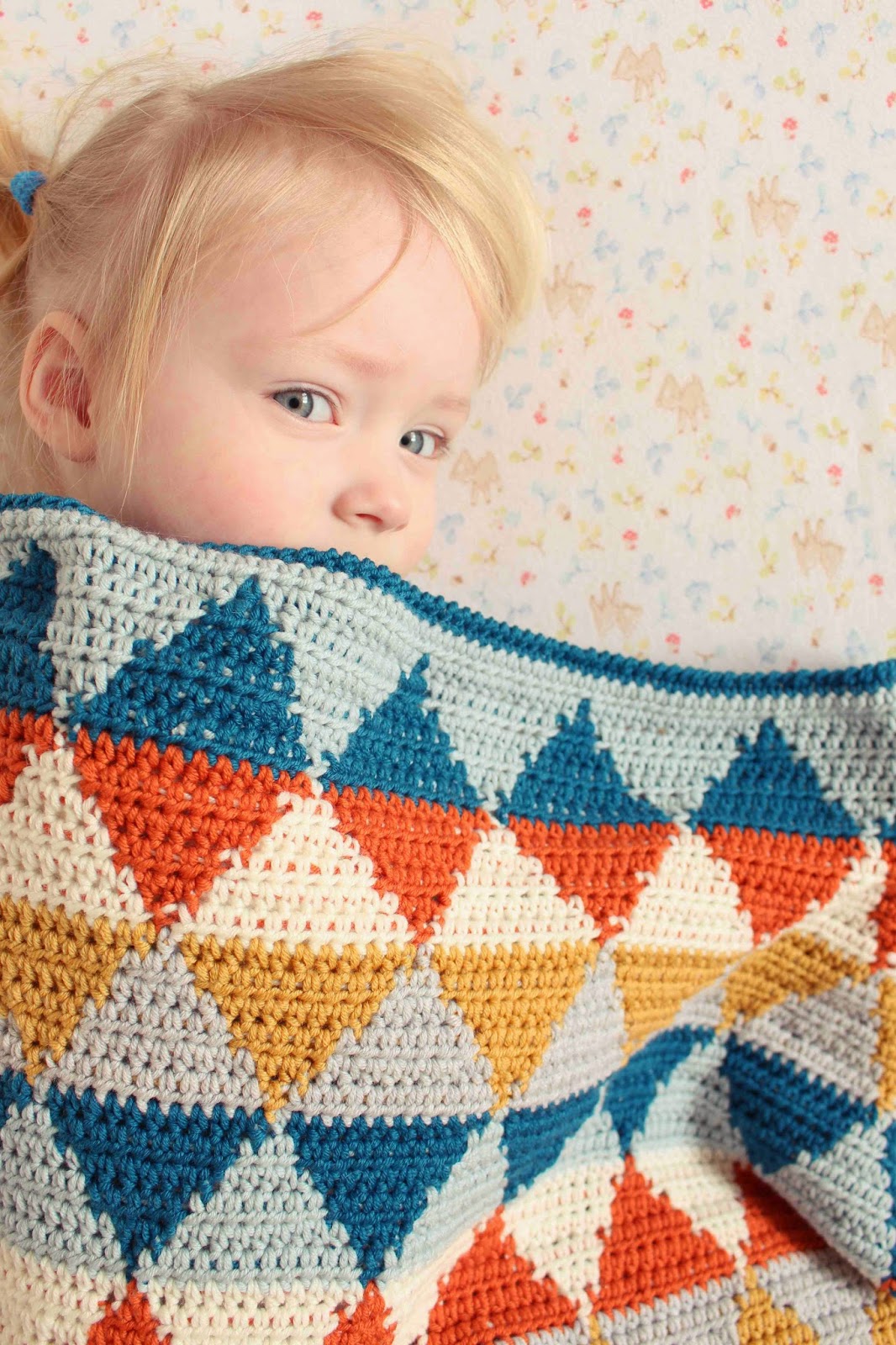 Monty; knitting lessons and textiles design in London tapestry crochet