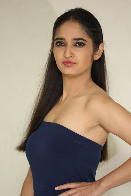 Radhika Mehrotra Photos 