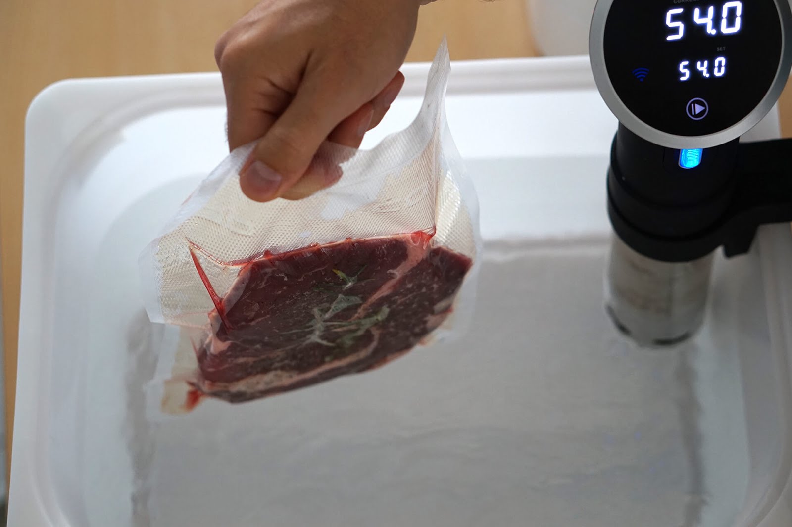 Das beste Steak der Welt - so gelingt es mit der Sous-vide Garmethode ... Das beste Steak der Welt - so gelingt es mit der Sous-vide Garmethode ...