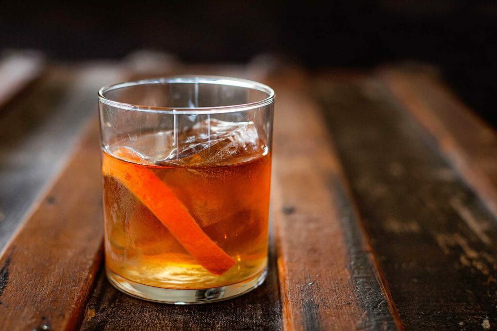 old-fashioned-cocktail